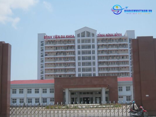Bệnh viện Đa khoa Ninh Bình: Địa chỉ, dịch vụ, chi phí, đánh giá