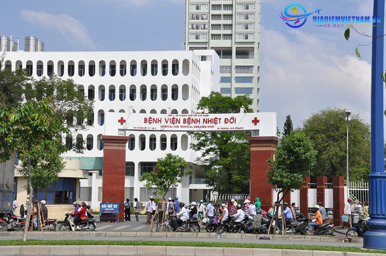 Bệnh viện Nhiệt Đới TP. HCM: Địa chỉ, dịch vụ, chi phí, đánh giá