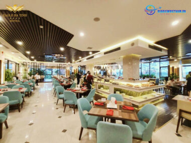 Nhà hàng tại khách sạn Eagle Hà Tĩnh