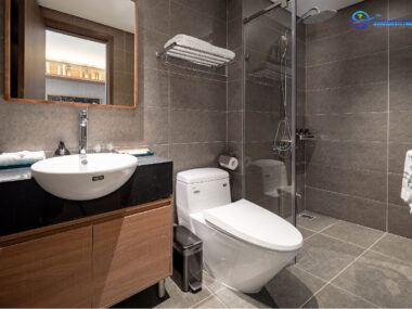 Phòng tắm tại Mandala Hotel & Suites Bắc Giang