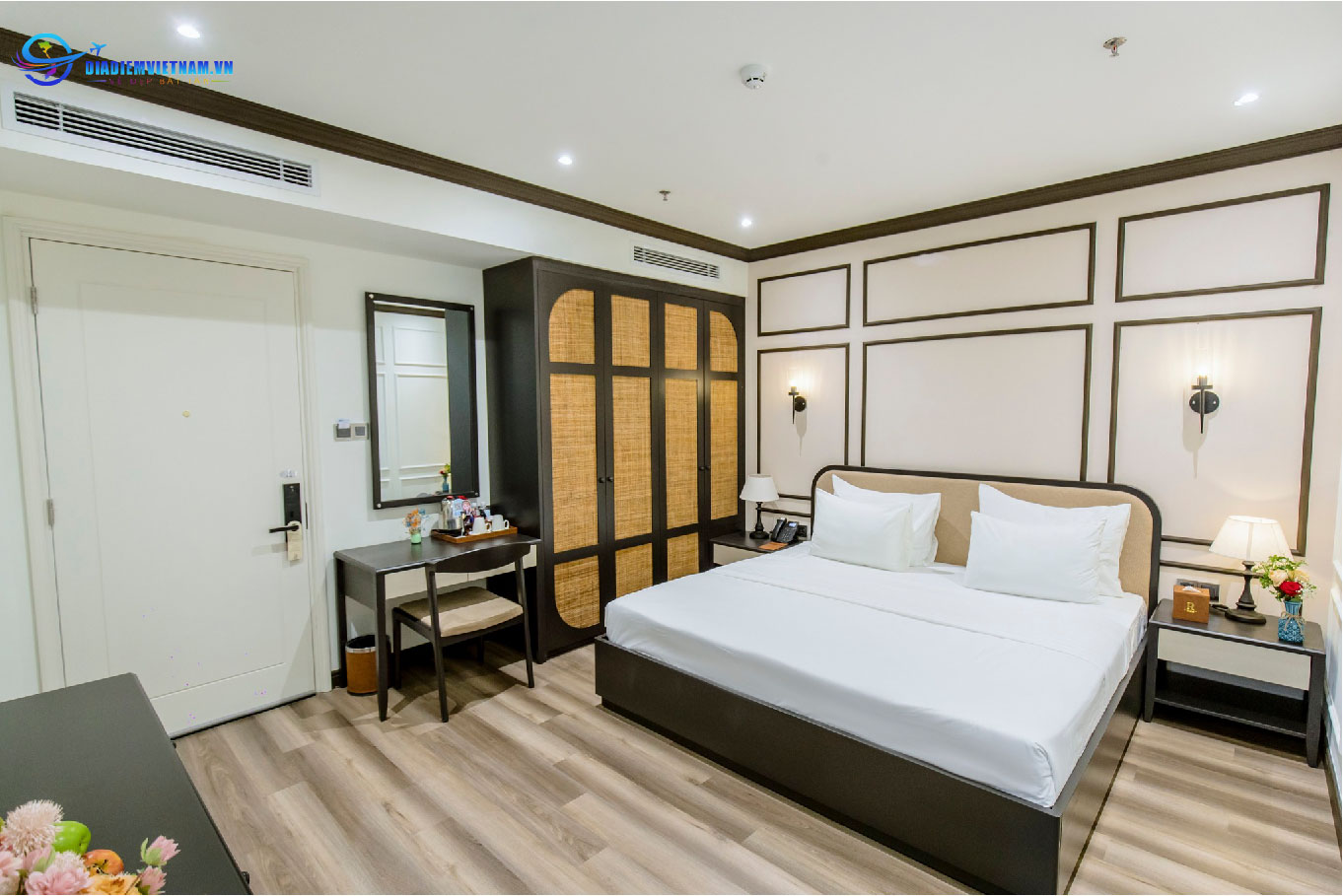Deluxe Double Room tại Robin Hotel Gia Nghĩa