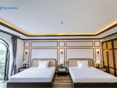 Phòng Deluxe Twin Room tại Robin Hotel Gia Nghĩa