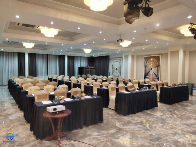 Hội nghị tại khách sạn Phú Thắng Grand Long An