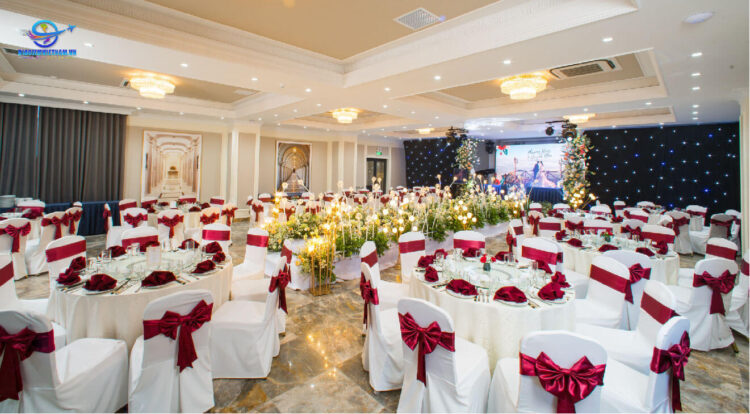 Tiệc cưới tại khách sạn Phú Thắng Grand Long An