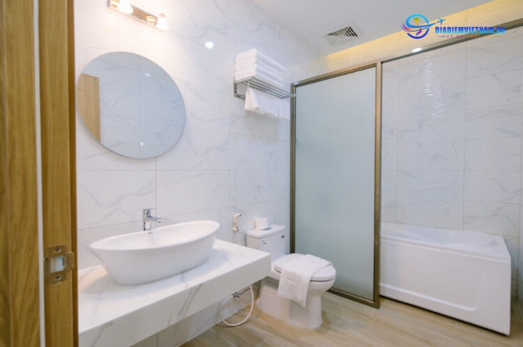 Phòng tắm Thuận Phát