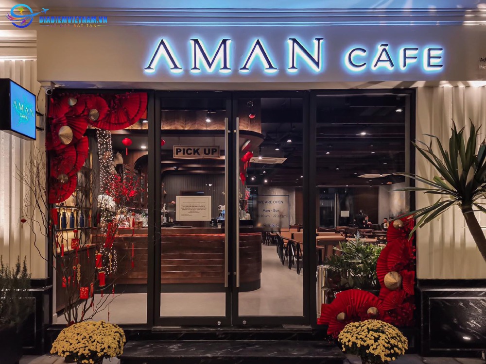 Không gian ấm cúng, sang trọng tại Aman Cafe