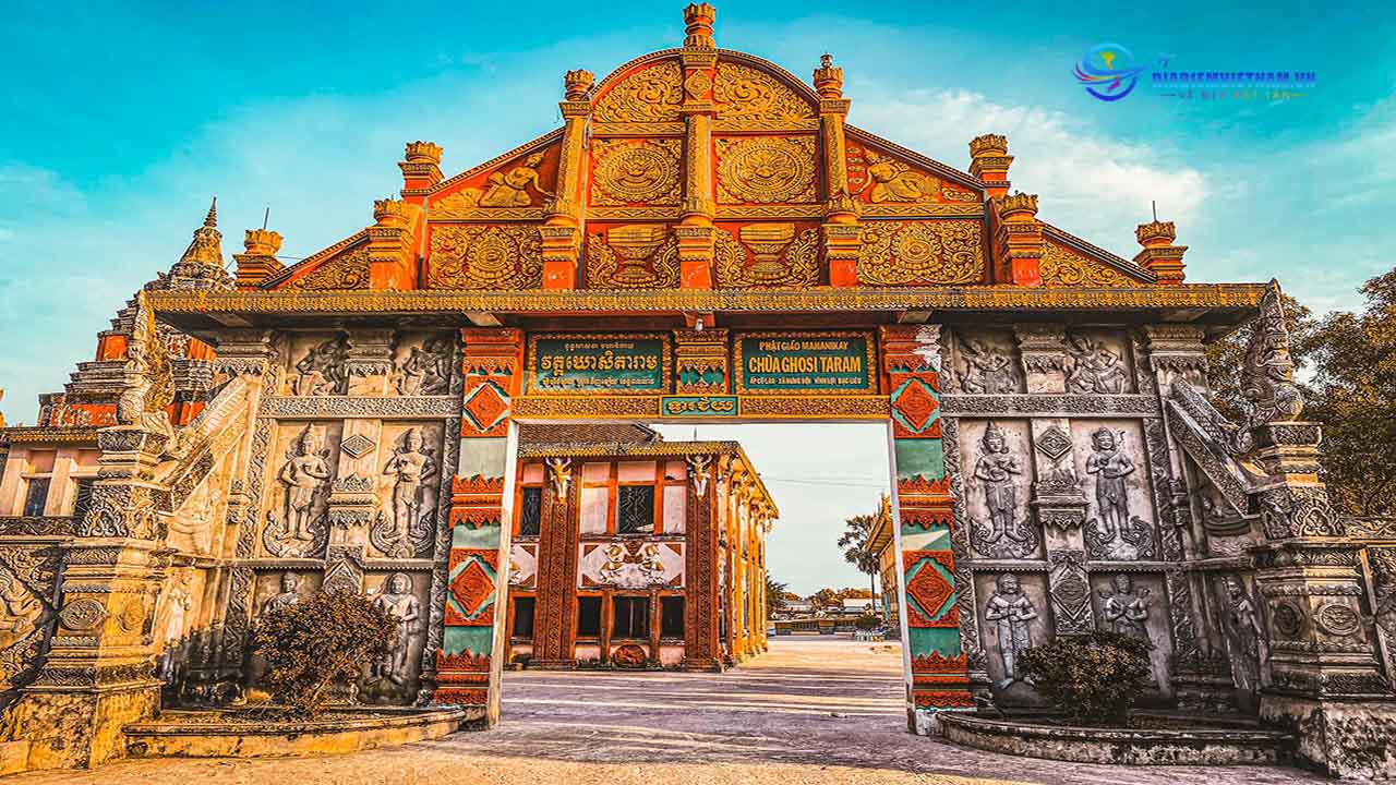 Kiến trúc chùa Ghositaram