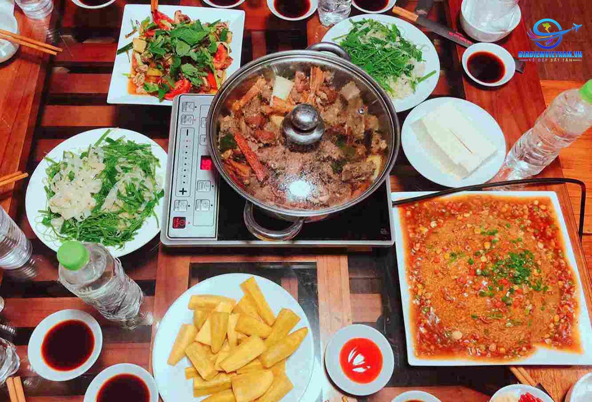 Nhà hàng Linh Dẩn - Nhà Hàng Tại Lạng Sơn