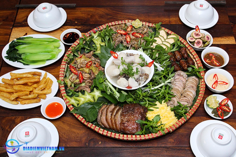 Đặc sản tại nhà hàng Hoàng Giang Ninh Bình