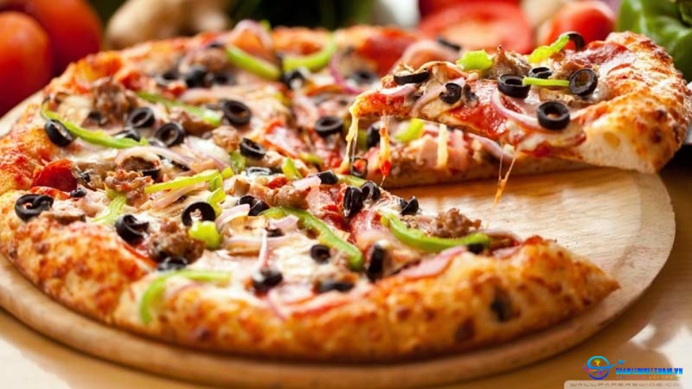 Pizza hấp dẫn với đa dạng các loại 