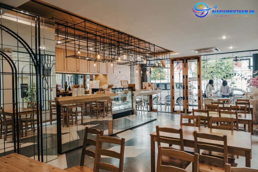 Alice Café - Quán cafe nhiều người yêu thích ở Bình Định