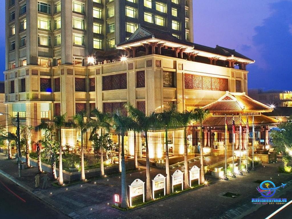 Khách sạn Thừa Thiên