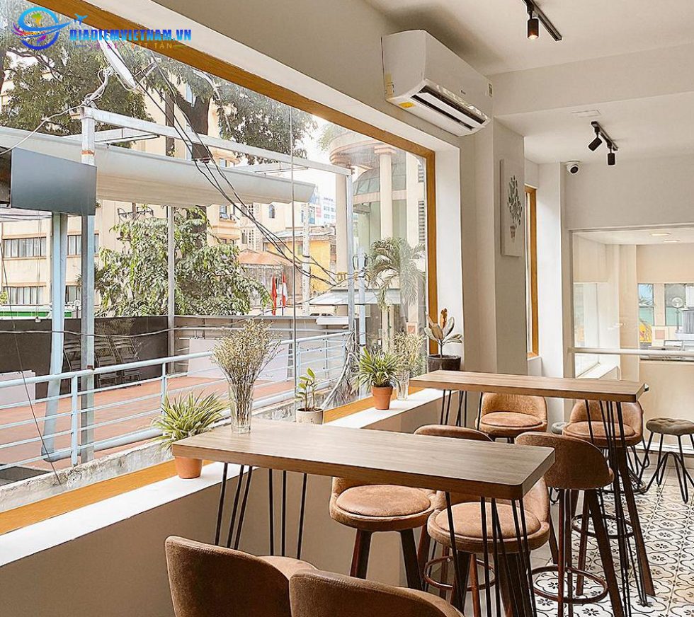 Midori Cafe and Bakery - quán cà phê yên tĩnh ở huế