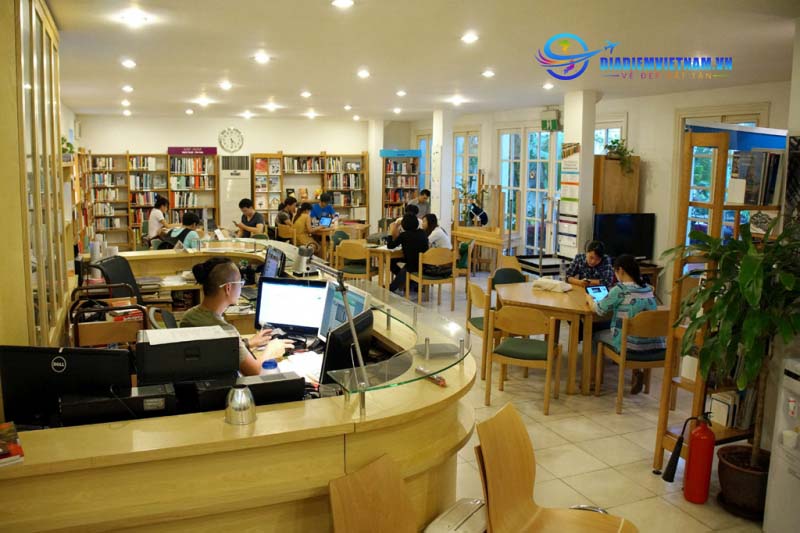 Thư viện Hà Nội