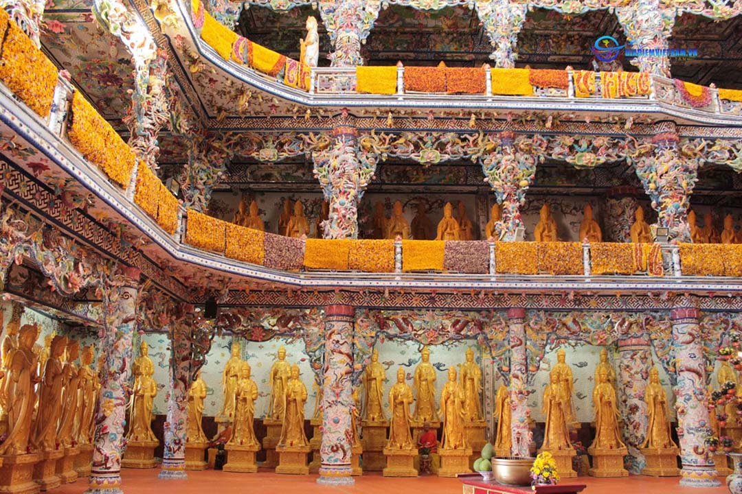 Tham quan ngôi chùa nổi tiếng tại Đà Lạt